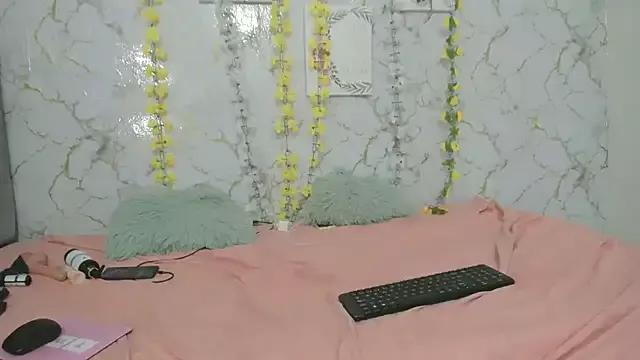 Try our streaming cams variety and talk on a personal level with our adorable girls streamers, showing off their bountiful shapes and dildos.