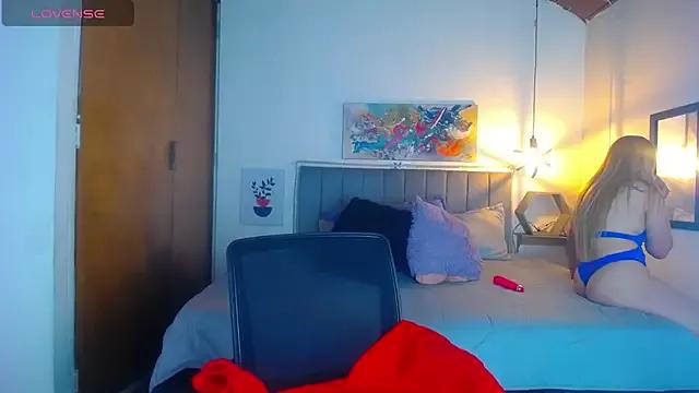 LenaDanger_ from StripChat is Freechat