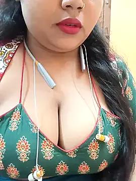 LenaPaul46 from StripChat is Freechat