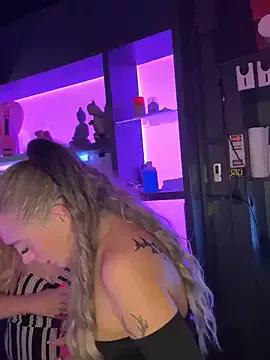 Try our streaming cams variety and talk on a personal level with our adorable girls streamers, showing off their bountiful shapes and dildos.