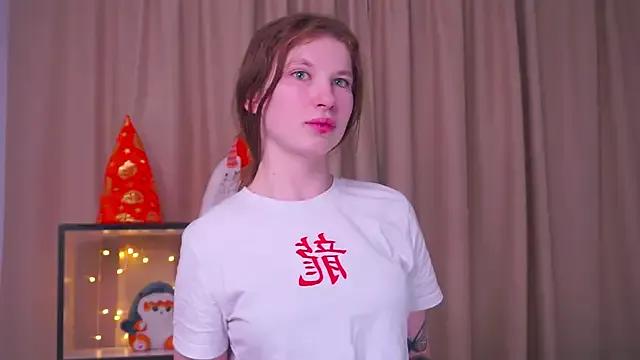 LeniBliss from StripChat is Freechat