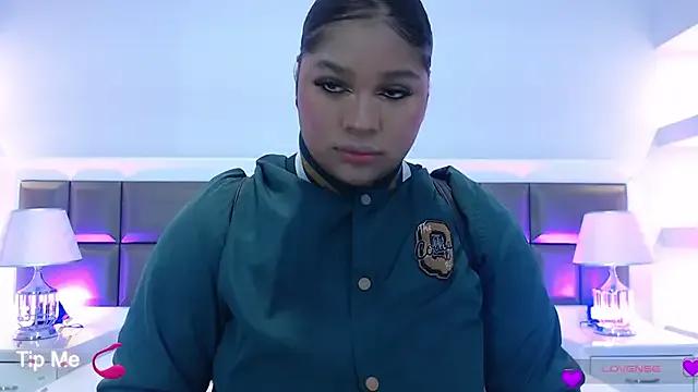 LennaEvans from StripChat is Freechat