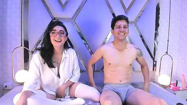 Lenyandenzo from StripChat is Freechat