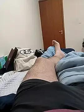 LeoMaduroSP from StripChat is Freechat