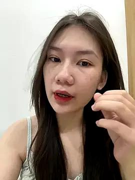 LeQuin-cute from StripChat is Freechat