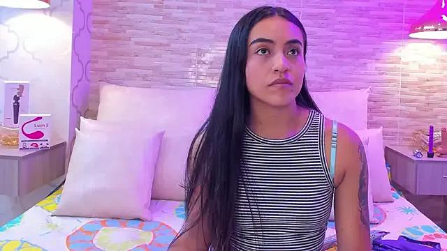 Leslie_Bussh_ from StripChat