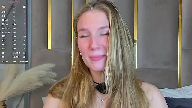 Try our streaming cams variety and talk on a personal level with our adorable girls streamers, showing off their bountiful shapes and dildos.