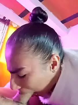 Leslly_ from StripChat