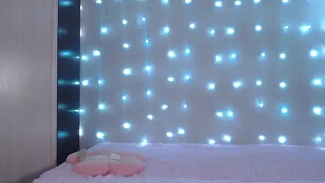 Lessy_Lasska from StripChat