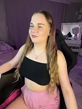 Try our streaming cams variety and talk on a personal level with our adorable girls streamers, showing off their bountiful shapes and dildos.