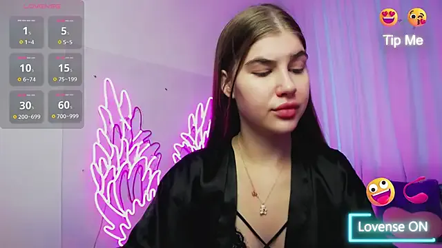 Try our streaming cams variety and talk on a personal level with our adorable girls streamers, showing off their bountiful shapes and dildos.