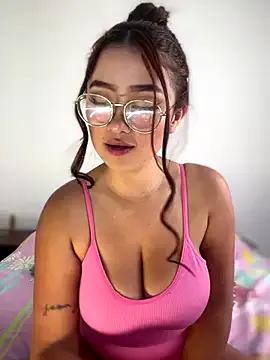 Lexxa_peach from StripChat