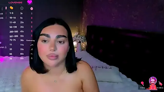 Leyla__Demir on StripChat 