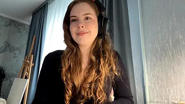 Leyla_Luna from StripChat is Freechat