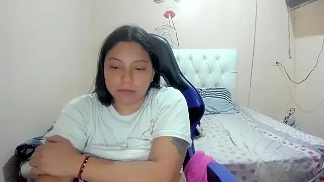 Leylafourniert from StripChat is Freechat