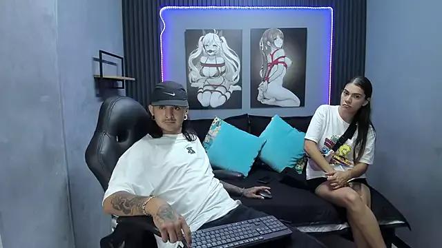 Lia_And_Thom_ from StripChat