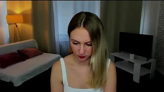 Lia_Bloom_ from StripChat is Freechat