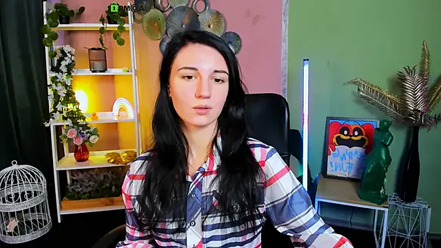 Try our streaming cams variety and talk on a personal level with our adorable girls streamers, showing off their bountiful shapes and dildos.