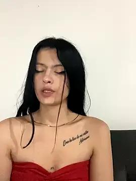 LiaCollings from StripChat is Freechat