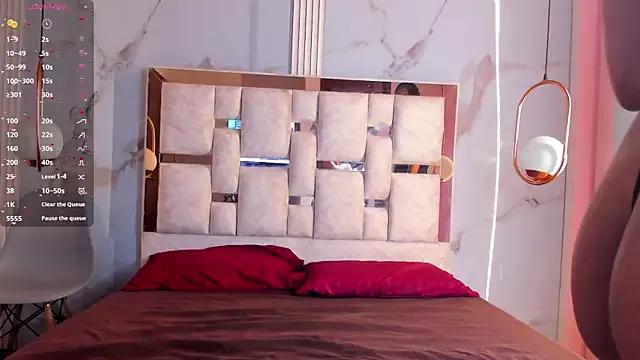 Try our streaming cams variety and talk on a personal level with our adorable girls streamers, showing off their bountiful shapes and dildos.