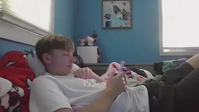 Liam_axel35 from StripChat