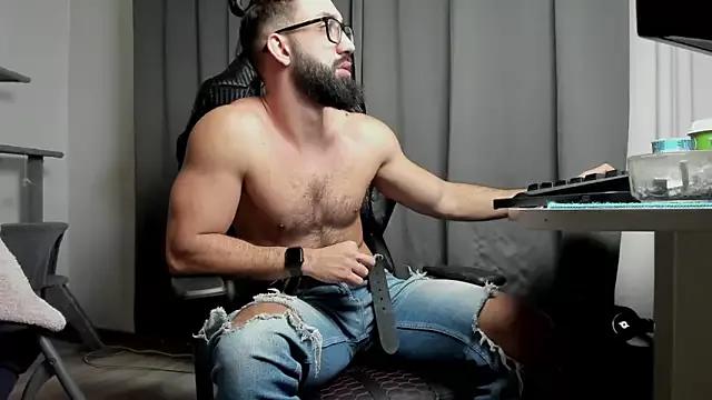 Liamaesthetic from StripChat