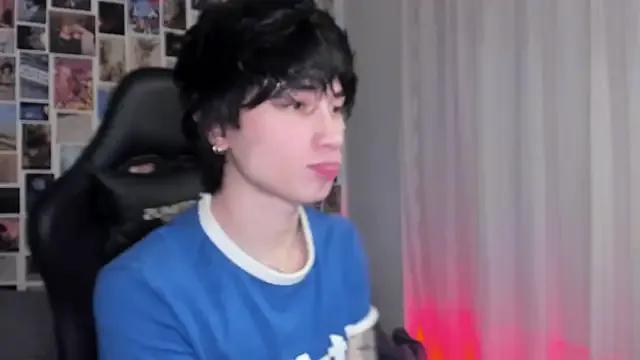liamelf from StripChat is Freechat