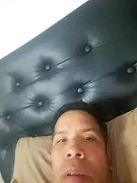Liamlara from StripChat