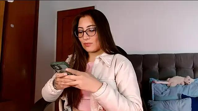 Liana_99 from StripChat is Freechat