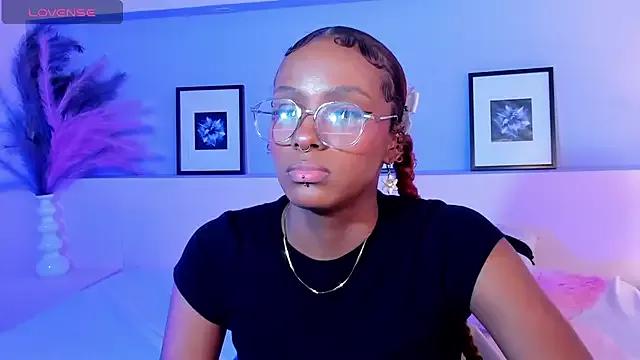 LiannaDixon from StripChat