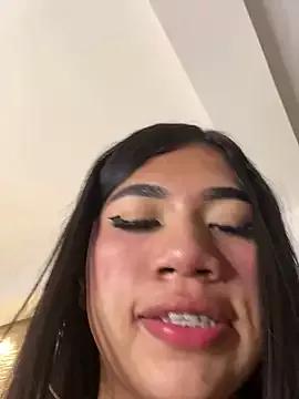 LiaSaenz27 from StripChat is Freechat