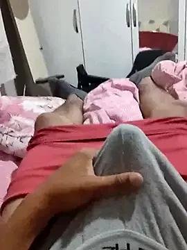 Libidolubeyefendi from StripChat is Freechat
