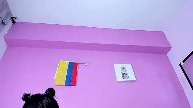 liccy_hall from StripChat