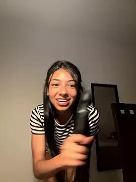 Liissa_cute_ from StripChat