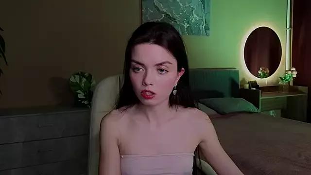 likeamoss from StripChat is Freechat