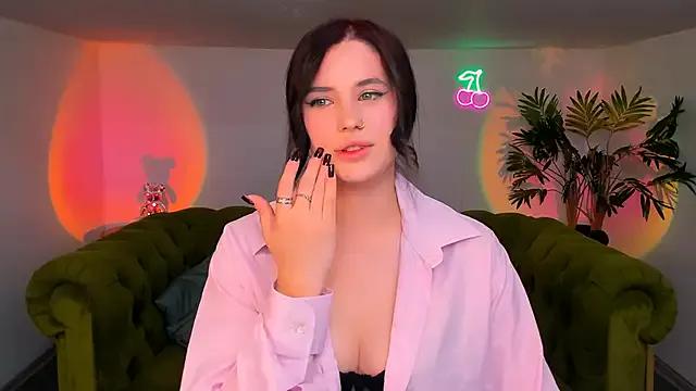 Lil_angel_ from StripChat