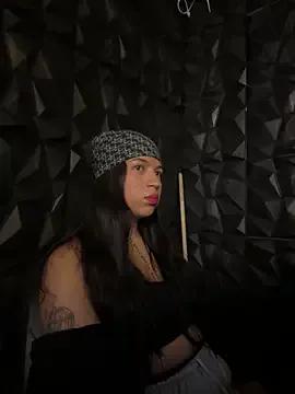 lil_charme from StripChat is Freechat