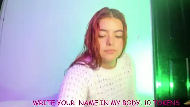 Lila_Cox from StripChat