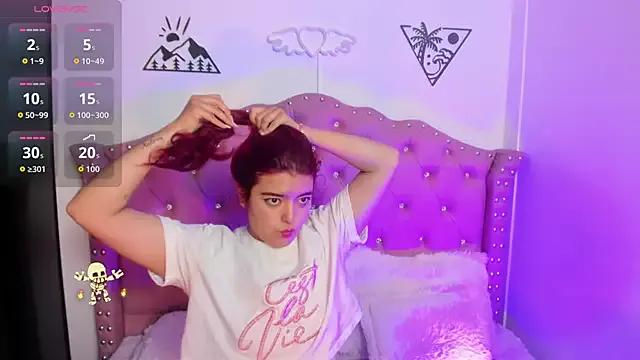 Lila_Cox from StripChat is Freechat