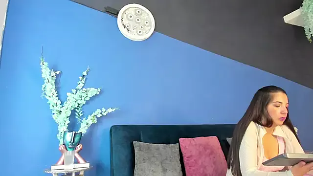 LilaaLee on StripChat 