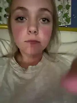 lilabigtits from StripChat is Freechat