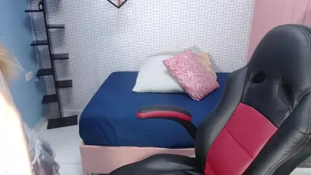 LILAFAVE from StripChat