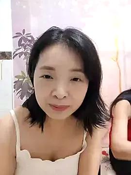 Lilan66 from StripChat