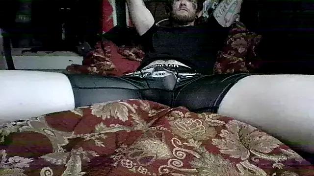 LilDaddyDickit from StripChat