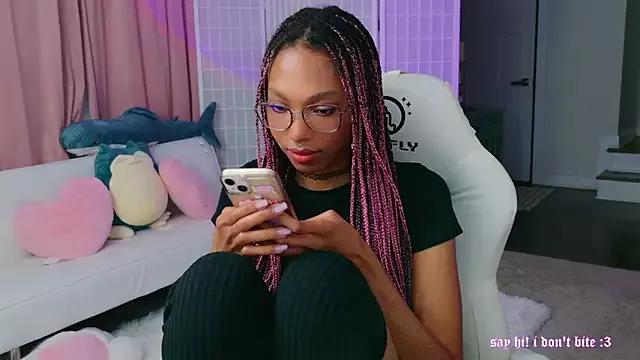 lileviemarie from StripChat is Freechat