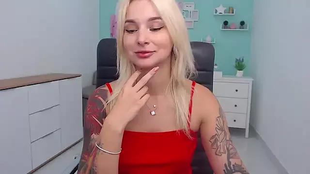 LilFleurish from StripChat