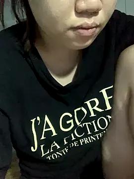 LiLi-Kirix99 from StripChat