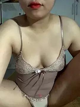 LiLi-Kirix99 from StripChat