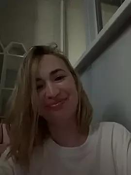 LILI_25_25 from StripChat is Freechat
