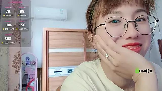 Lili_666 from StripChat